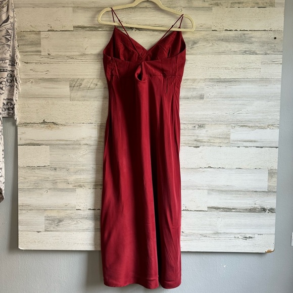 NWT Madewell The Layton Midi Slip Dress in Silk Minimalist Lightweight Red NO106 - Picture 3 of 14